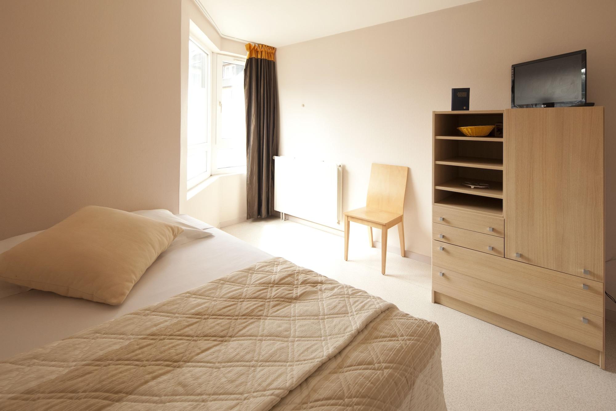 Aparthotel Mariale By Popinns 3*